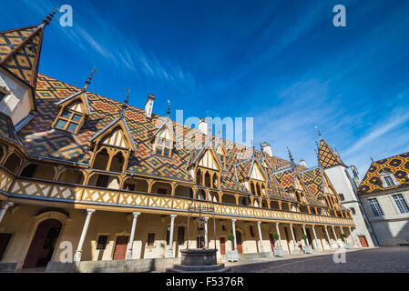 Hospices de Beaune, Hotel Dieu, Beaune, Borgogna, Cote d'Or, Francia, Europa Foto Stock