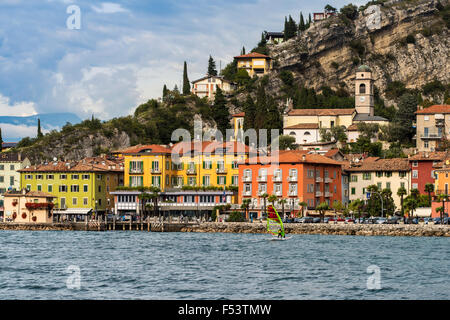 A Torbole sul lago di Garda, Trentino, Italia Foto Stock