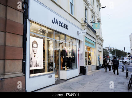 Il Jaeger womens fashion store in Brighton North Street Foto Stock