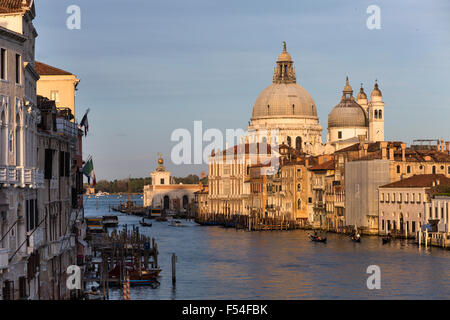 Alba sul Grand Canal, Venezia, Italia Foto Stock