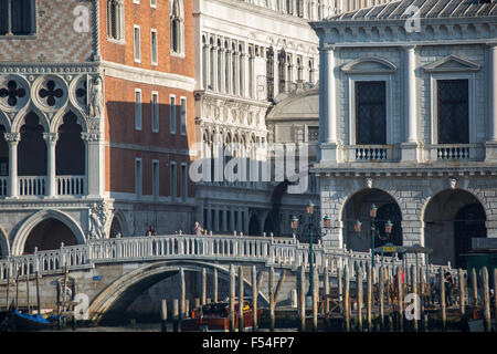 Ponte dei Sospiri e Palazzo del Doge di Venezia, Italia Foto Stock