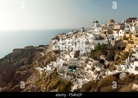 Santorini, Grecia - 19 Settembre 2015: Santorini ,Thera e ufficialmente Thira , Grecia il 19 settembre 2015- Santorini è un è Foto Stock