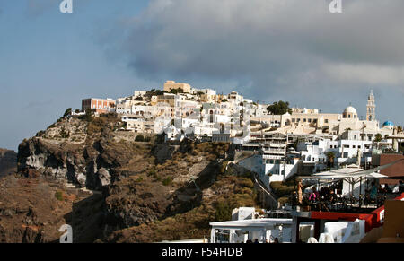 Santorini, Grecia - 19 Settembre 2015: Santorini ,Thera e ufficialmente Thira , Grecia il 19 settembre 2015- Santorini è un è Foto Stock