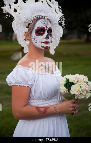 2015 Il Giorno dei Morti - aka Dia de los Muertos - Hollywood Forever Cemetery, Hollywood, California, Stati Uniti d'America Foto Stock