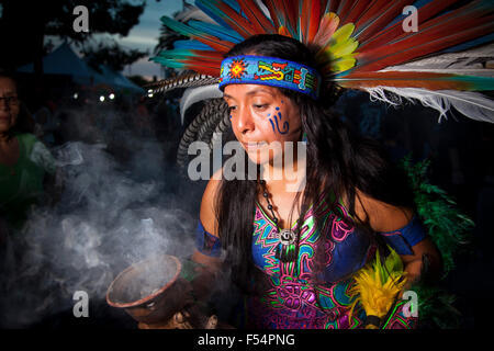 2015 Il Giorno dei Morti - aka Dia de los Muertos - Hollywood Forever Cemetery, Hollywood, California, Stati Uniti d'America Foto Stock