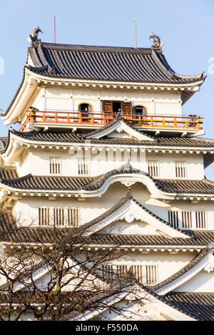 Giappone, Fukuyama castle, talvolta chiamato Hisamatsu-jo, Iyoo-jo. Il sotogata mantenere lo stile del tipo Fukugoshiki, fissato al lato yagura, torre. Foto Stock