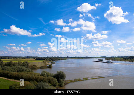 Europa, Deutschland, Renania settentrionale-Vestfalia, der Rhein bei Rees am Niederrhein. Foto Stock