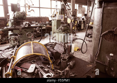 Gli strumenti e le attrezzature in una fabbrica industriale Foto Stock