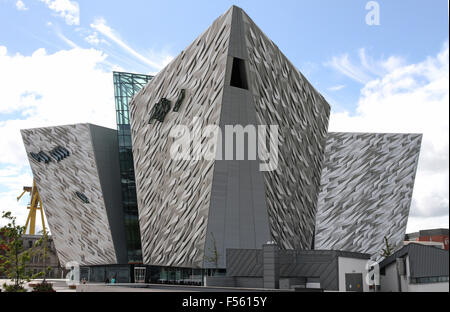 Il Titanic del centro visitatori a Belfast il Titanic Quarter Foto Stock