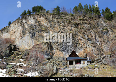 Un rifugio di montagna nel Parco Nazionale di Aiguestortes nei Pirenei spagnoli nella provincia di Lleida Foto Stock