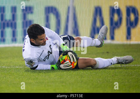 Bologna, Italia. 27 ott 2015. Angelo Da Costa (Bologna) Calcio/Calcetto : Italiano 'Serie A' match tra Bologna FC 0-1 Inter Milan a Stadio Renato Dall'Ara di Bologna, in Italia . © Maurizio Borsari/AFLO/Alamy Live News Foto Stock