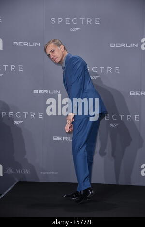 Berlino, Germania. 28 ott 2015. Christoph Waltz alla premiere di 'James Bond: spettro" a Berlino, 28.10.2015./picture alliance Credit: dpa picture alliance/Alamy Live News Foto Stock