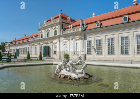 WIEN - 1 agosto: vista al Belvedere Castello Unteres fin dal 1712 è un capolavoro del barocco austriaco e uno d'Europa più Foto Stock