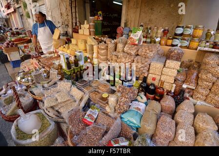 Pressione di stallo di mercato, Ortigia, Siracusa Provincia di Siracusa, Sicilia, Italia Foto Stock
