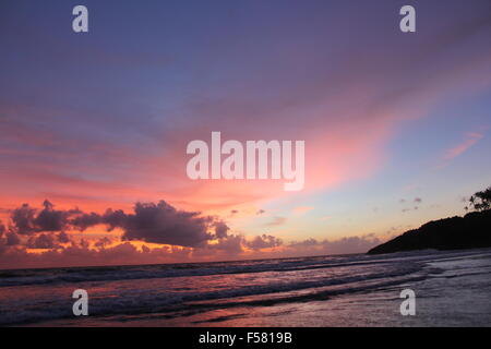 tramonto kovalam Foto Stock