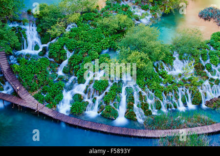 Croazia, il Parco Nazionale dei laghi di Plitvice, laghi inferiori, Patrimonio Mondiale dell Unesco Foto Stock