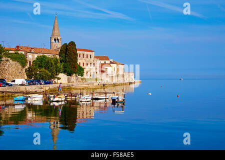 Croazia, costa adriatica, Istria, villaggio di Porec Foto Stock