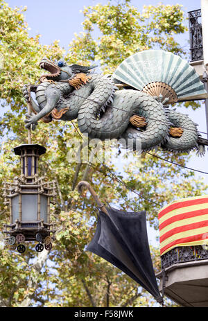 Drago Cinese Lampione Barcelona Foto Stock
