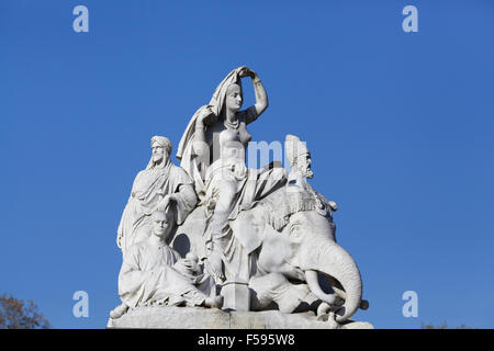 Scultura di elefante da John Henry Foley all'Albert Memorial Londra Foto Stock