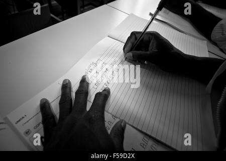 L'Italia, Mortara, centro di rifugiati, la scuola per stranieri Foto Stock