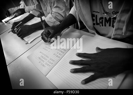 L'Italia, Mortara, centro di rifugiati, la scuola per stranieri Foto Stock