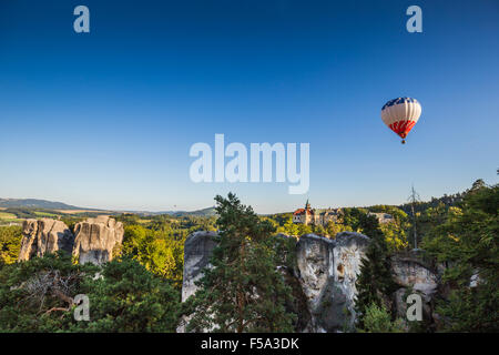 Castello Hruba Skala, Paradiso Boemo, Cesky Raj, Repubblica Ceca, Europa Foto Stock