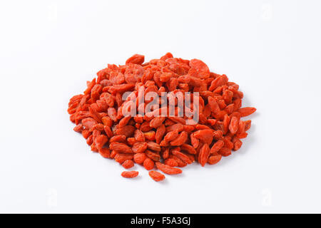 Pila di essiccati goji bacche Foto Stock