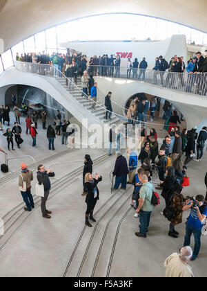 Lo storico TWA Flight Center dell'aeroporto internazionale John F. Kennedy è stato aperto come hotel nel maggio 2019, New York Foto Stock