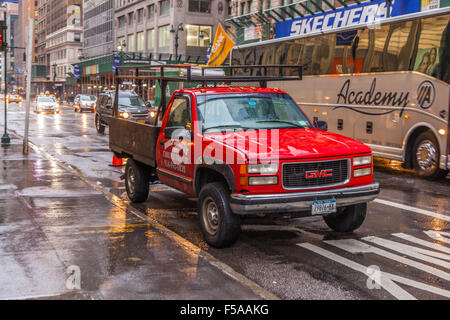 Consegna GMC Carrello , Manhattan, New York City, Stati Uniti d'America. Foto Stock