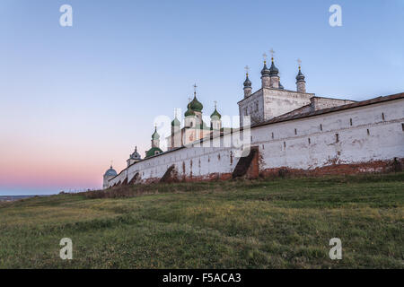 Pereslavl-Zalessky, Russia - 20 Ottobre 2015: Goritsky monastero della Dormizione (era fondata nella prima metà del XIV centur Foto Stock