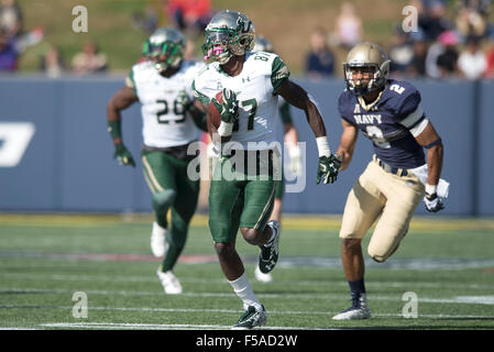 Annapolis, Maryland, Stati Uniti d'America. 31 ott 2015. South Florida tori wide receiver RODNEY ADAMS (87) esegue il kickoff di apertura posteriore per un touchdown durante l'American Athletic Conference del gioco del calcio a Navy-Marine Corps Memorial Stadium. Credito: Ken Inness/ZUMA filo/Alamy Live News Foto Stock