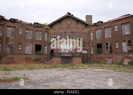 Abbandonata la città interna scuola di San Louis, Missouri negli Stati Uniti d'America. Foto Stock