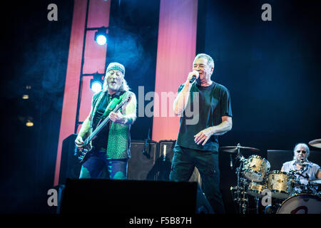 Assago, Milano, Italia. 31 ottobre, 2015. Deep Purple eseguire live al Mediolanum Forum credito: Roberto finizio/ alamy live news Foto Stock