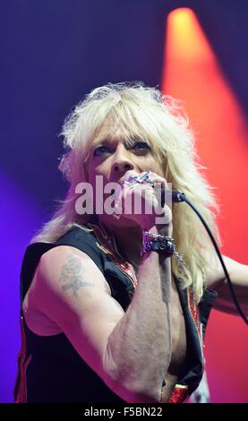 Il cantante rock e musicista Michael Monroe a Swindon Oasis Ottobre 2015 Foto Stock