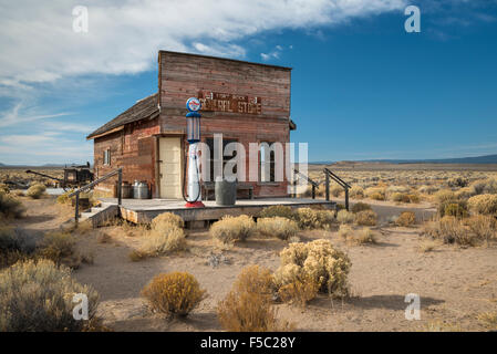 Il Magazzino Generale a Fort Rock Homestead Village, sud-est di Oregon. Foto Stock