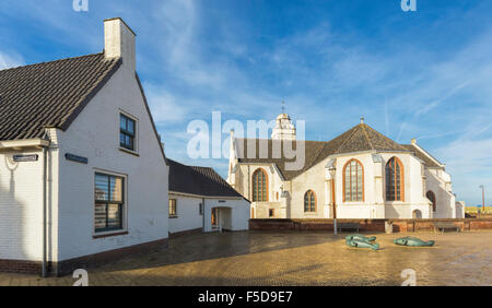 Vista posteriore di Andreaskerk (Chiesa di Andrew) a Katwijk aan Zee, Olanda del Sud, Paesi Bassi. Foto Stock