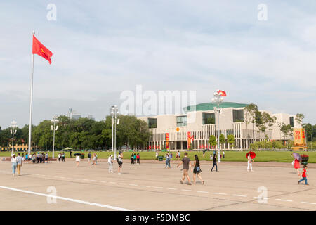 Assemblea nazionale edificio in Ba Dinh piazza dove il mausoleo di Ho Chi Minh è importante attrazione turistica,Hanoi, Vietnam Foto Stock