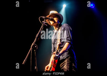 Milano, Italia. 02nov, 2015. the fratellis esegue live at fabrique in milano, Italia, il 02 novembre 2015 credit: mairo cinquetti/alamy live news Foto Stock