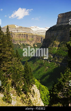 La Valle de Ordesa, Parque Nacional de Ordesa, Pirenei centrali, Aragona, Spagna, Europa Foto Stock