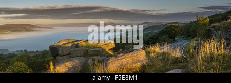 Hope Valley, Derbyshire Peak District, inversione di temperatura Foto Stock