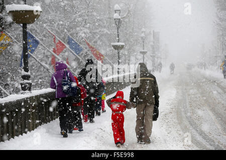 Nevicata, Saint-Gervais-les-Bains, Alta Savoia, Francia, Europa Foto Stock