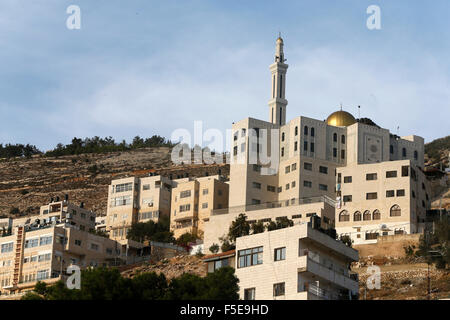 Edifici e moschea di Nablus city, West Bank, Territori palestinesi e Medio Oriente Foto Stock