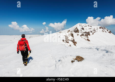 Il monte Aragats, 4090m, la montagna più alta in Armenia Aragatsotn Provincia, Armenia, nel Caucaso e in Asia Centrale, Asia Foto Stock