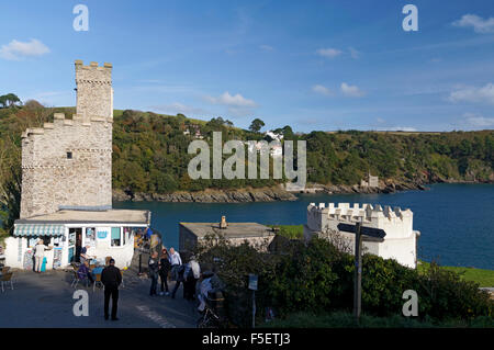 Foce del fiume Dart dal castello di Dartmouth, Dartmouth, South Devon, in Inghilterra. Foto Stock