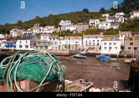 Polperro Harbour Cornwall Inghilterra REGNO UNITO Foto Stock