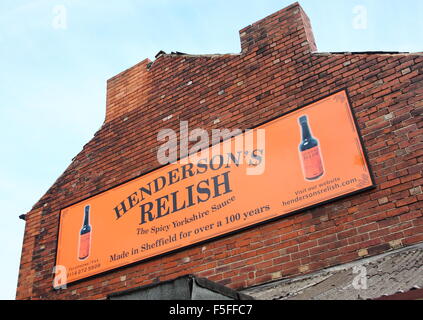 Henderson's Relish segno sulla parte esterna della società della ex fabbrica sulla strada Leavygreave in Sheffield nello Yorkshire Inghilterra UK UE Foto Stock