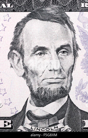 Ritratto di Abraham Lincoln su cinque dollari Foto Stock