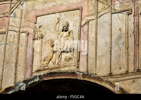 La figura su bagni Stabian ingresso Pompei Campania Italia Foto Stock