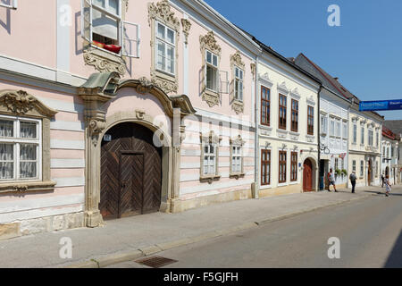 Street con Haydn House di Joseph Haydn vicolo, centro storico, Eisenstadt, Burgenland, Austria Foto Stock