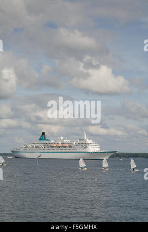 Eckernfoerde, Germania, la nave di crociera Albatros in Eckernfoerder Bay Foto Stock